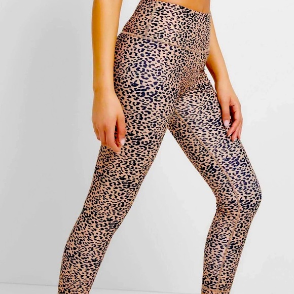 3/$40 ALL FENIX CHEETAH SAND 7/8 LEGGING - Picture 3 of 9